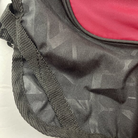 Nike Drawstring Backpack Bag Cinch Swoosh Logo Pink Black Gym Sports - Picture 4 of 8